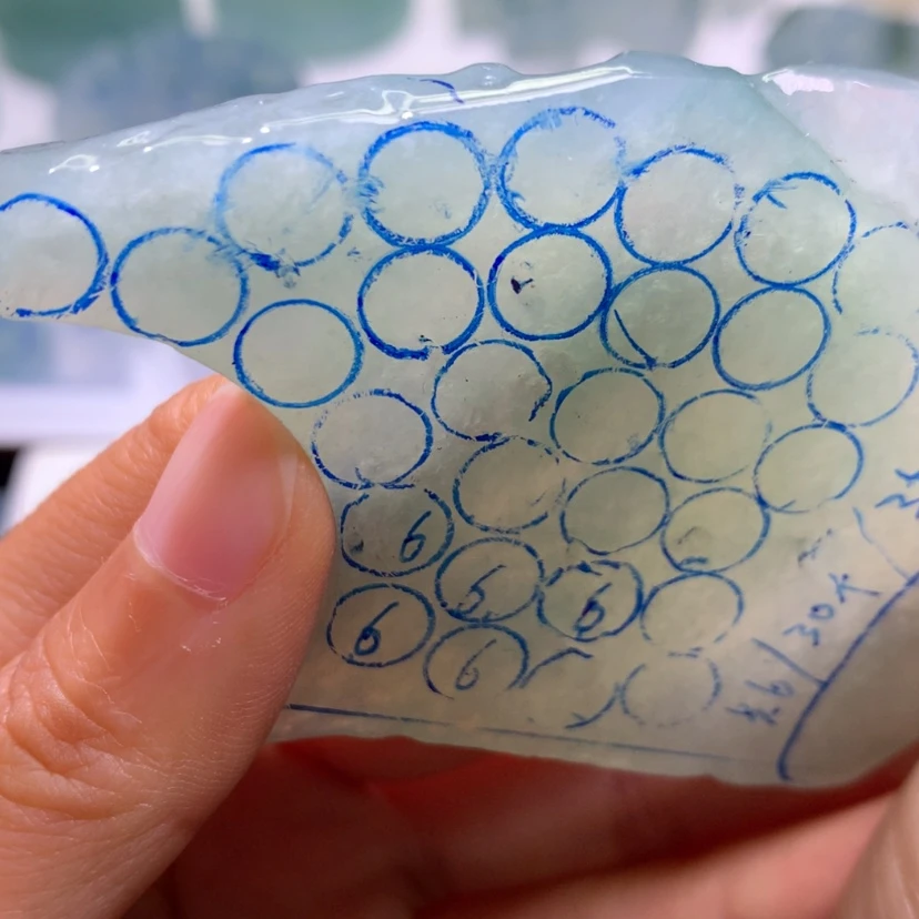 【闪购商品】未镶嵌定制翡翠卡6圆珠30颗