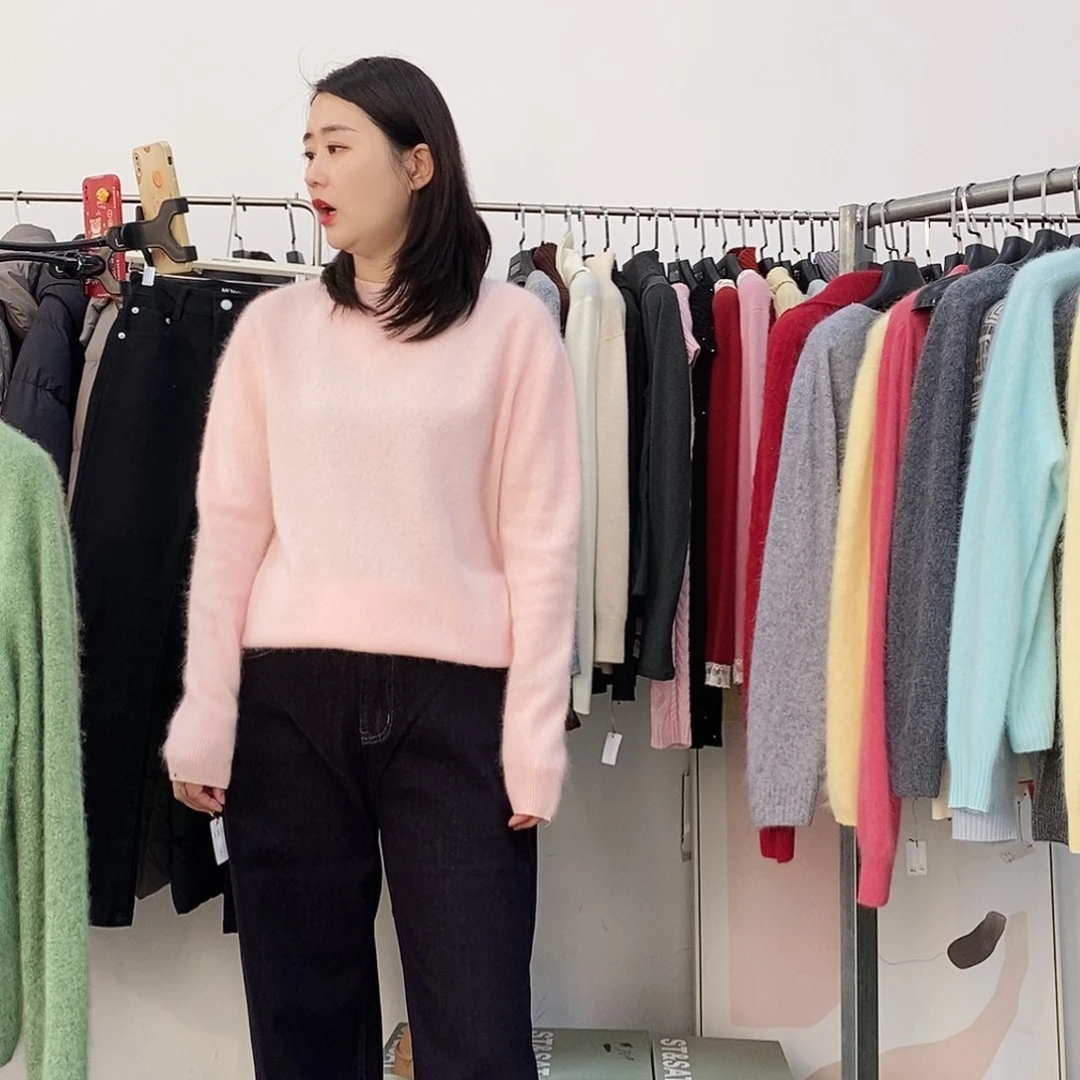 粉色圆领山羊绒拉绒140斤以内