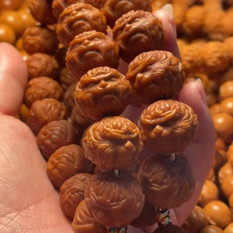 手串猴头核桃?****乐舞台