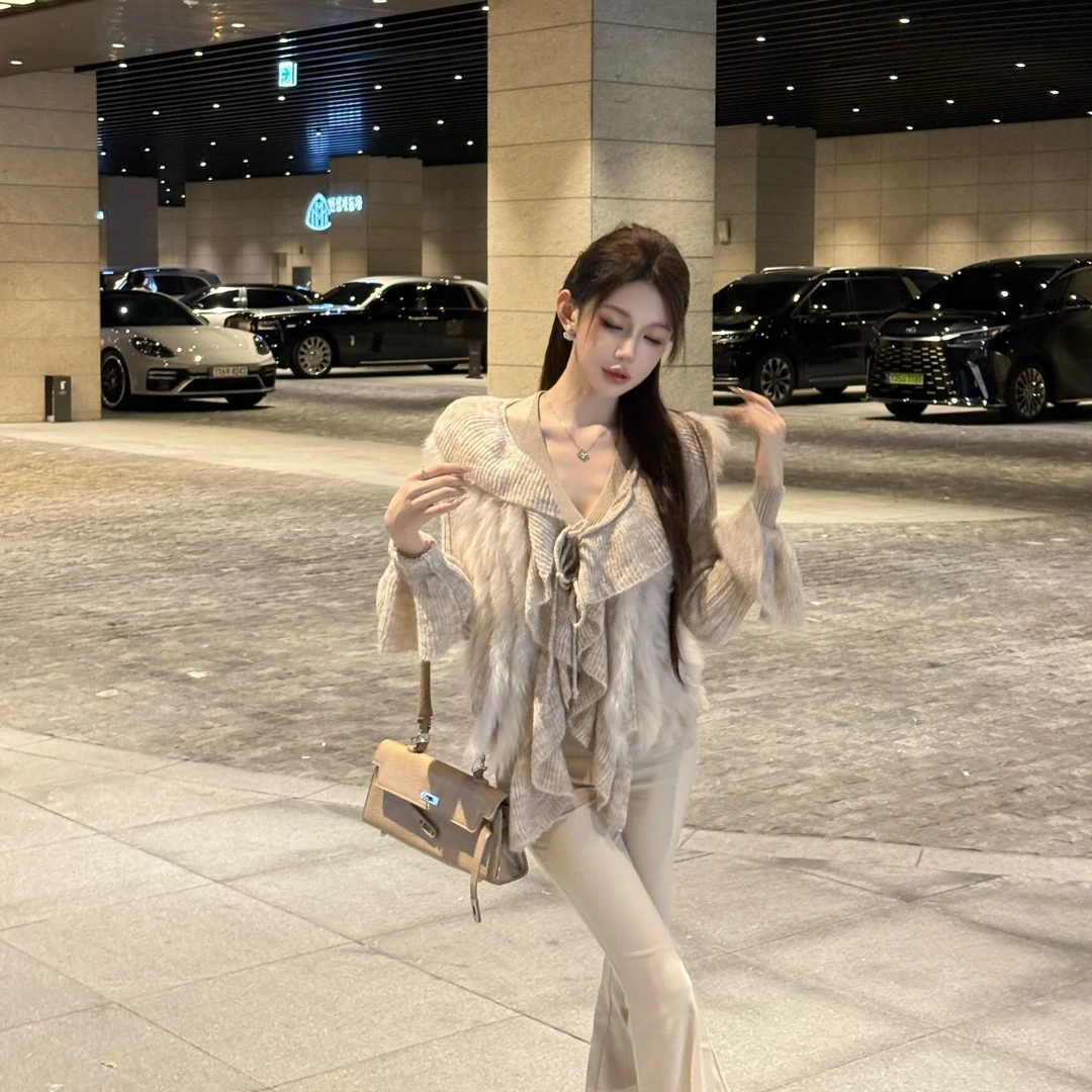 粉红PINK丨“飘逸纸片人”洋气时尚毛织拼接狐狸毛外套FH25C3C2650