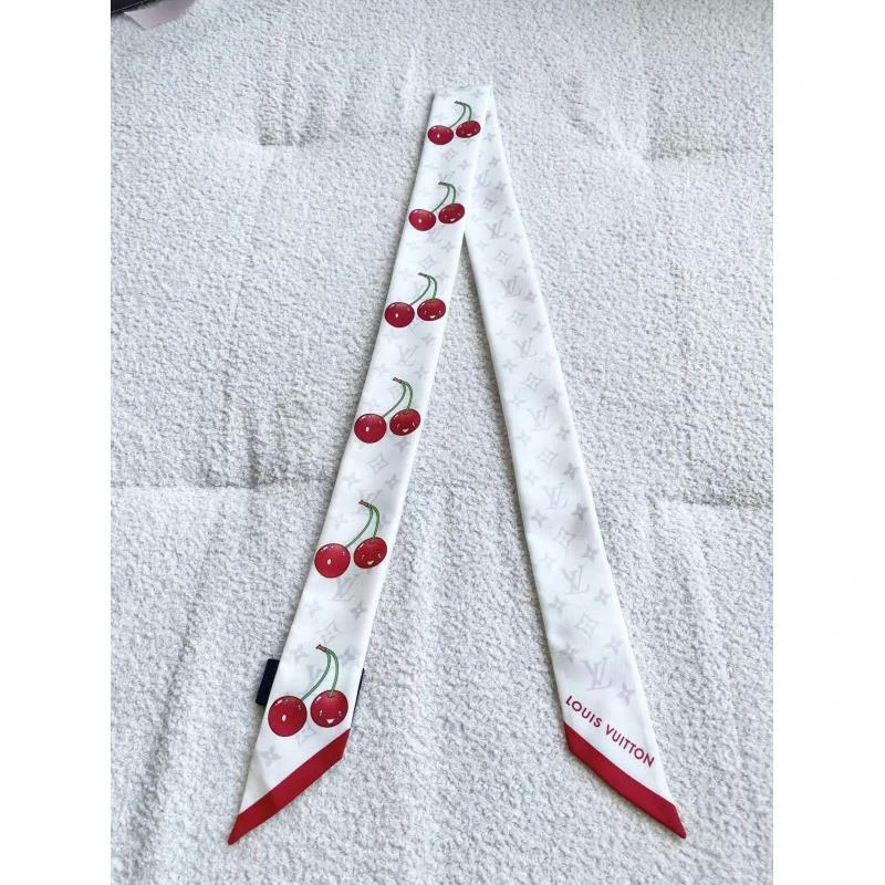 95新 LouisVuitton/路易威登  pp1334 桑蚕丝 村上隆联名款丝巾