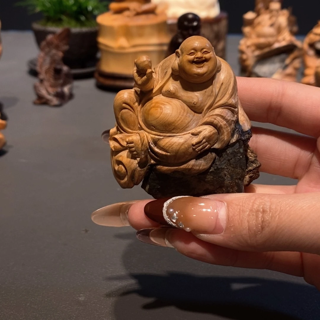 柏木（崖柏）茶****系抱石崖柏弥勒