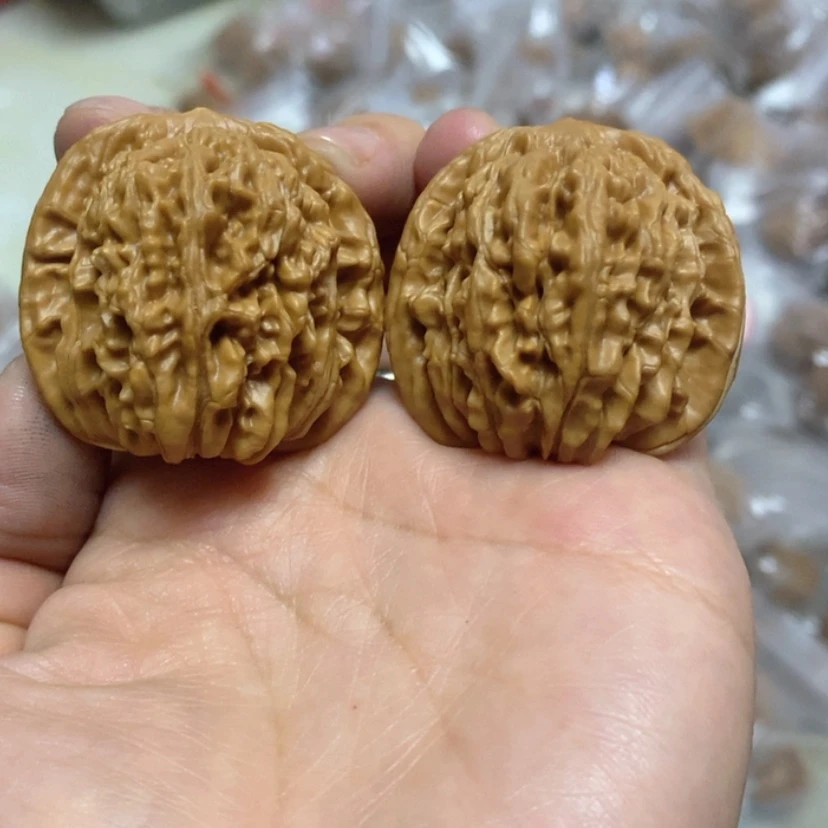 【闪购商品】吊坠文玩核桃四座楼一对