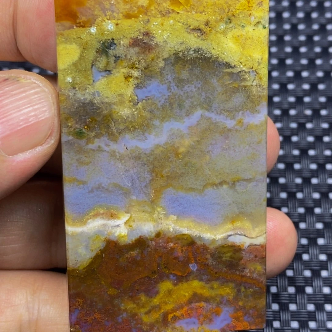 玛瑙/玉髓颈饰未镶嵌胡*边