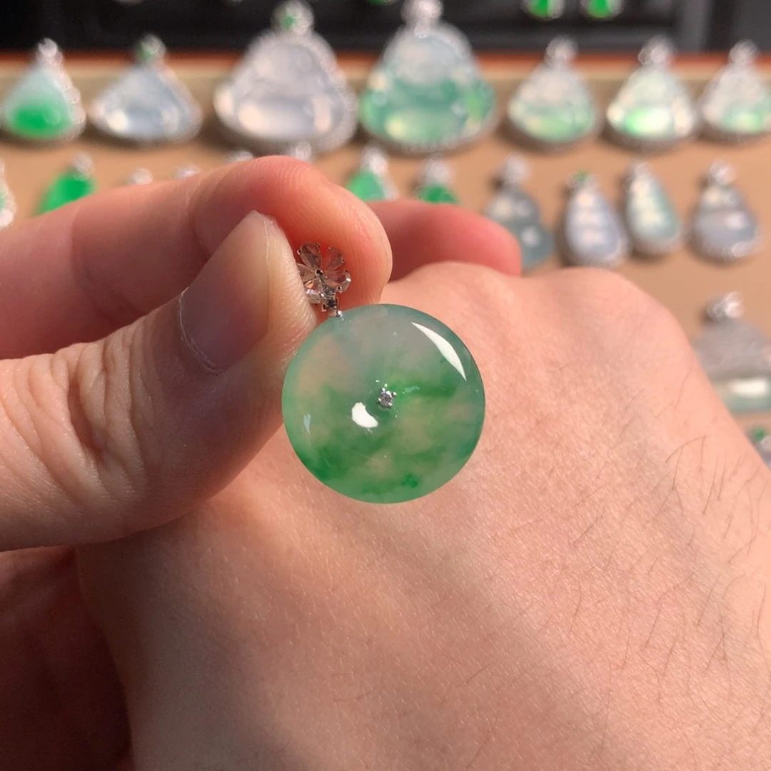 翡翠18K金镶嵌吊坠(不含链)