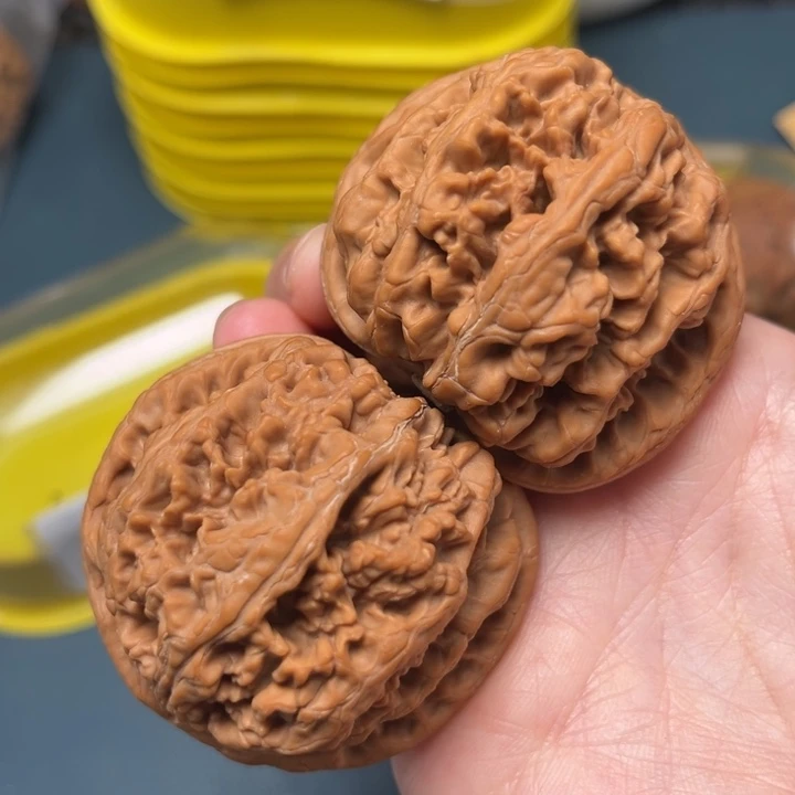 文玩核桃吊坠49-32951-05