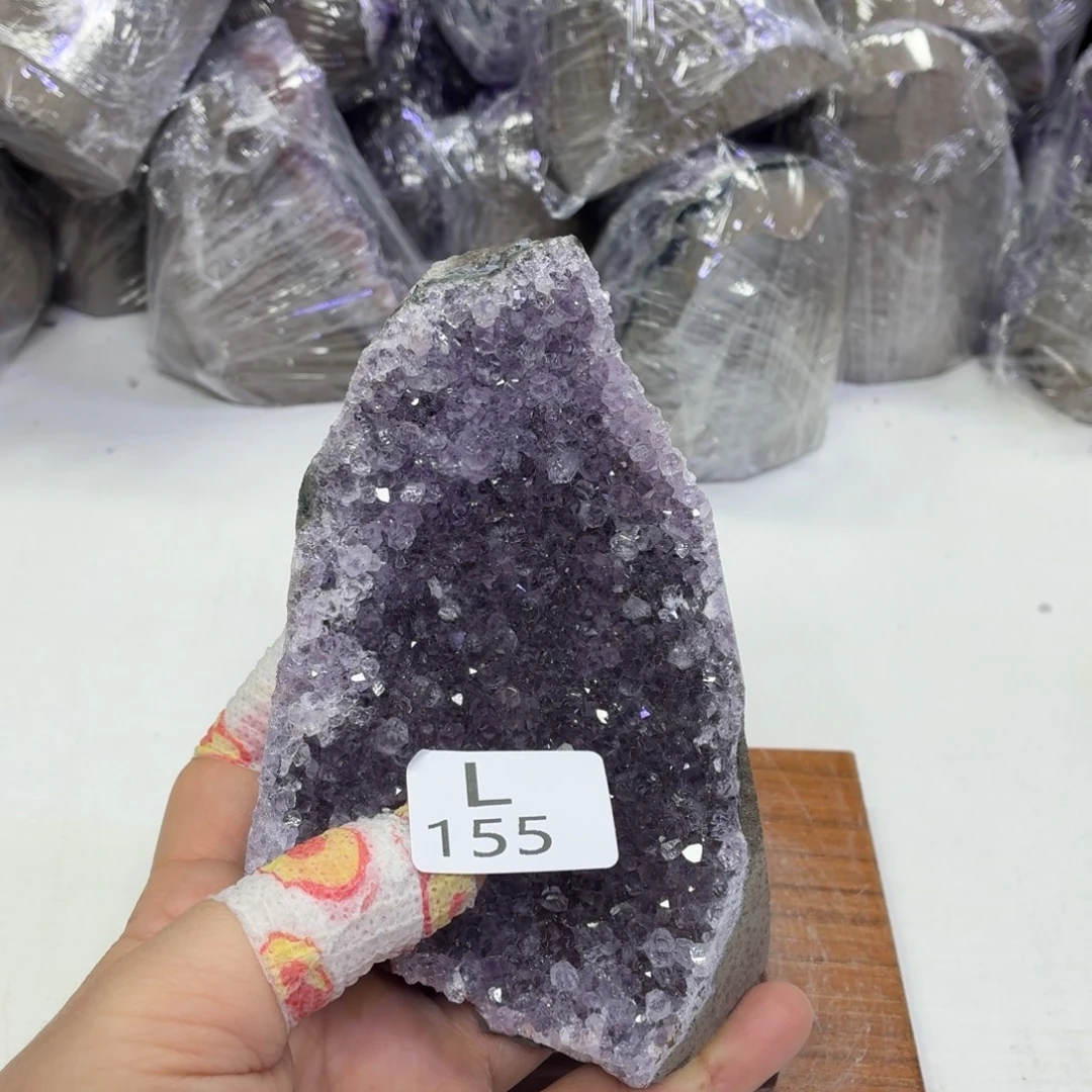 水晶摆件未镶嵌天然紫水晶