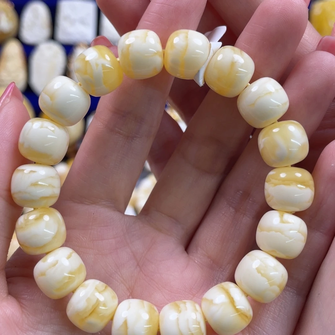 蜜蜡裸石未镶嵌琥珀蜜蜡