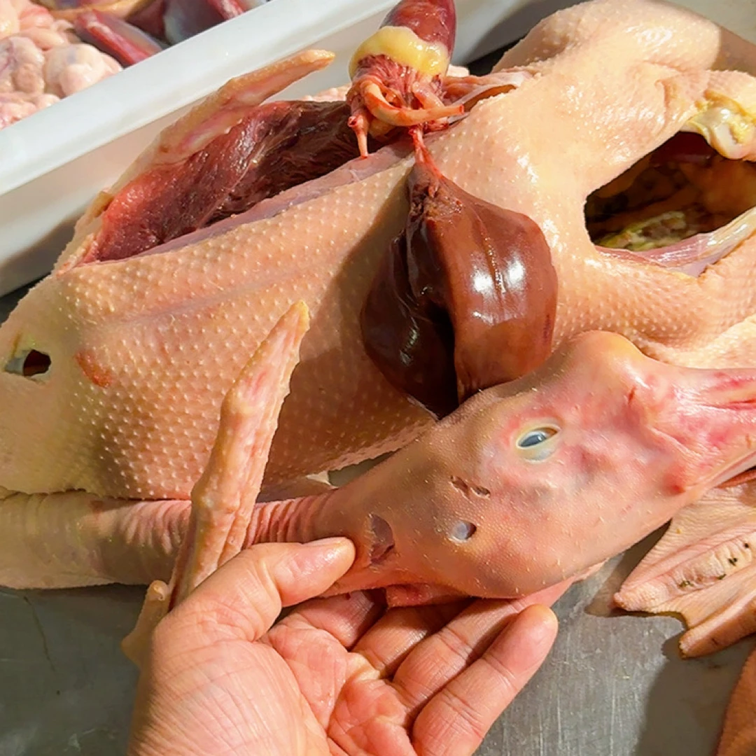 正宗东北大鹅整只装（带头爪翅心肝）