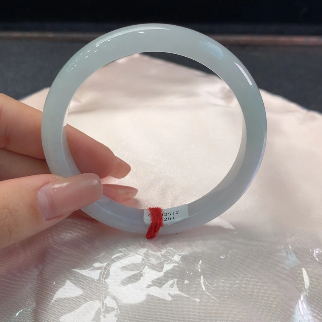 翡翠未镶嵌手镯缅甸A货翡翠 冰绿 55 56