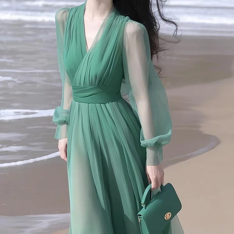 上流社会正式场合高端名媛气质女神范轻奢高级感绿色雪纺连衣裙