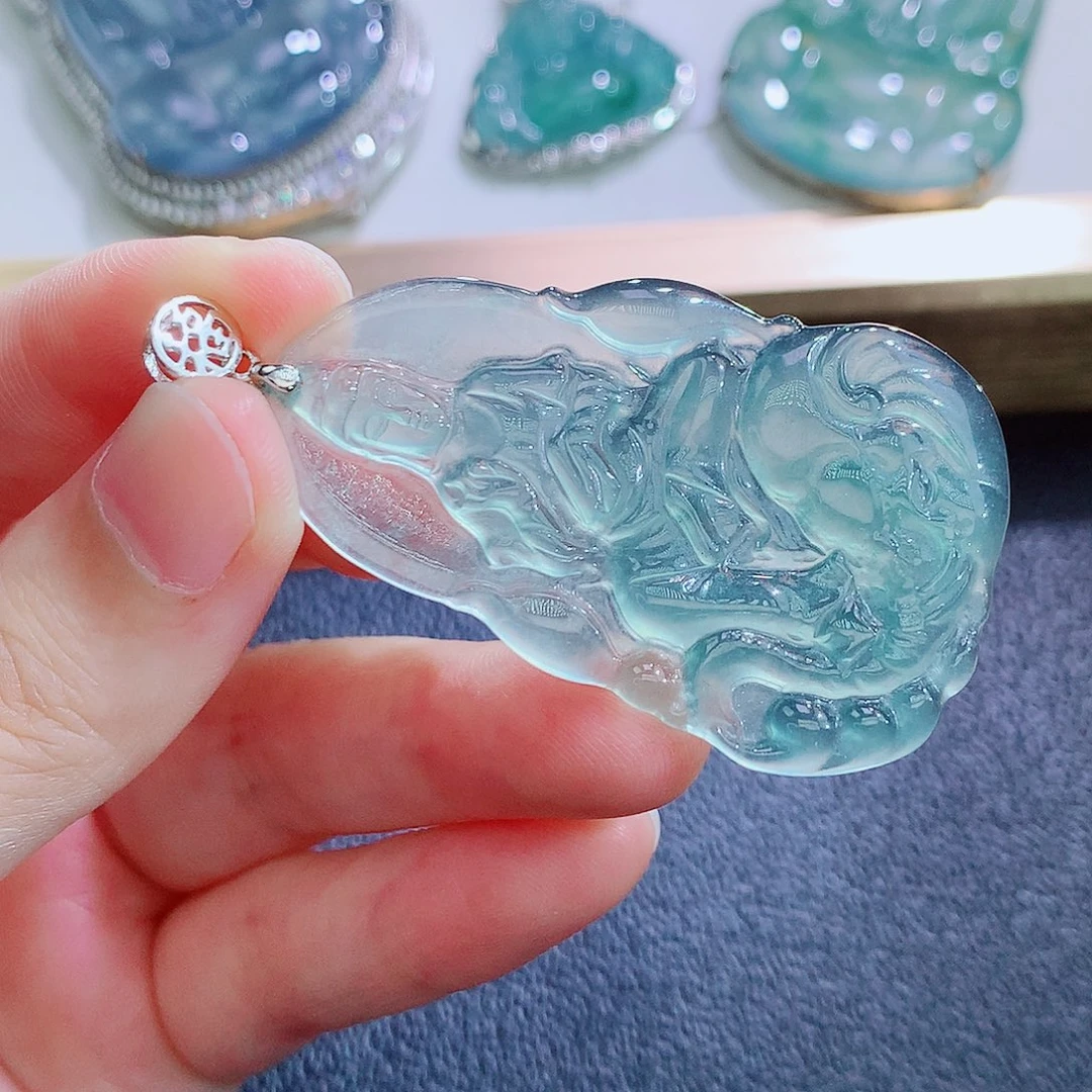 颈饰未镶嵌翡翠翡翠