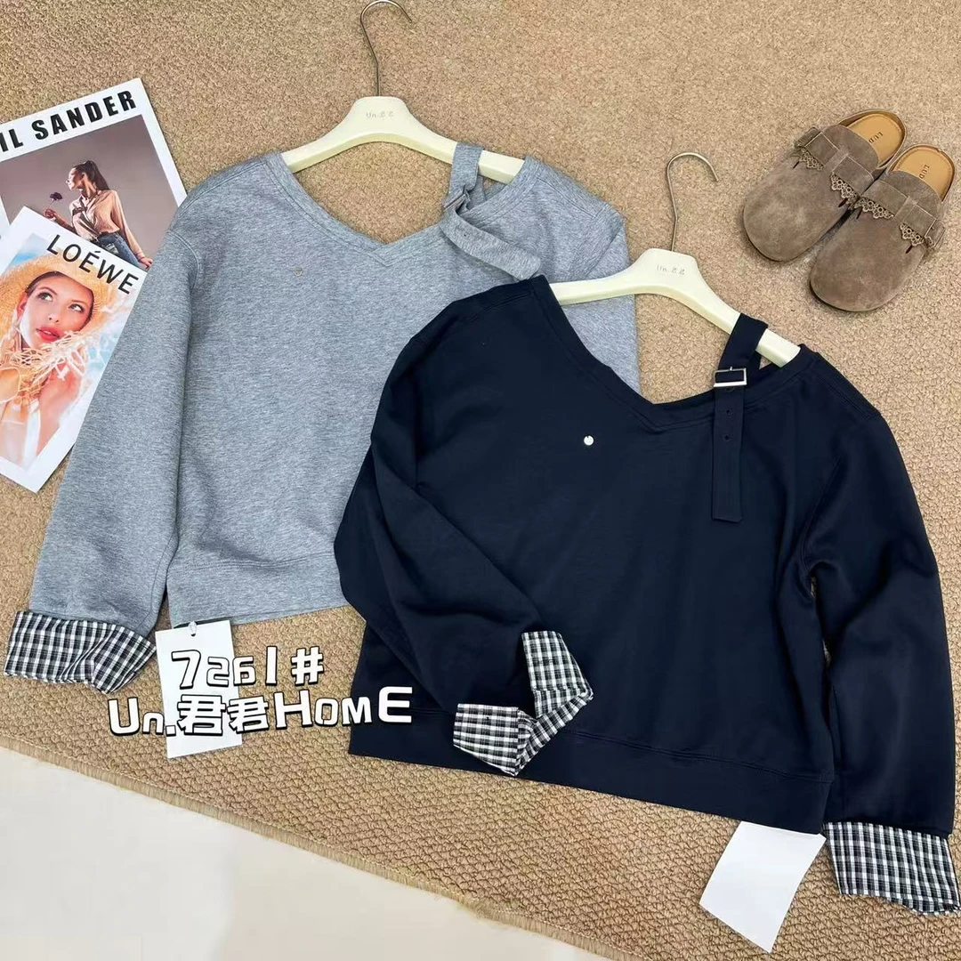 君君家【韩系斜领】7261韩系减龄袖口拼格子假两件长袖卫衣