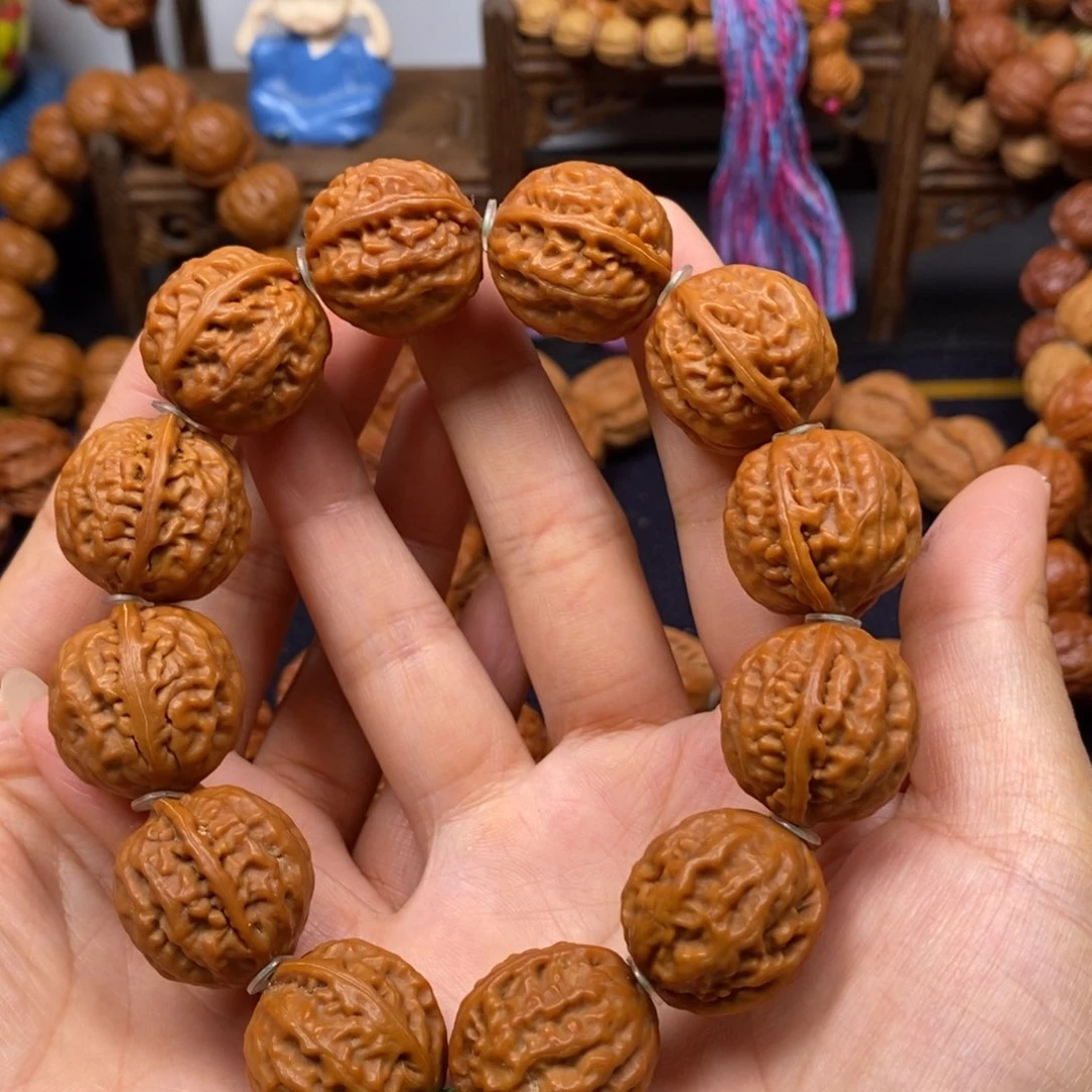 桃核手串麒麟鸽子蛋