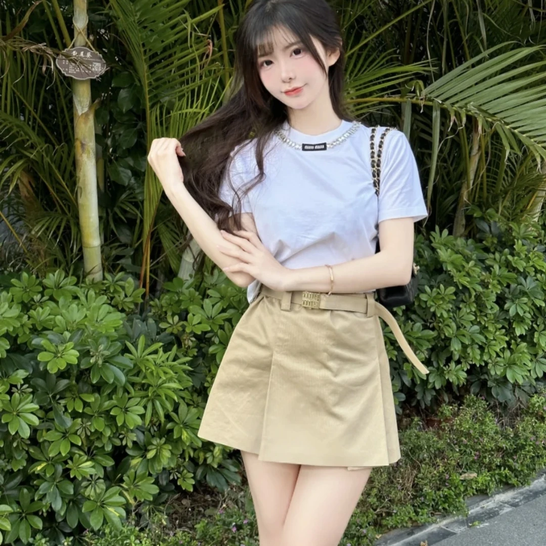 全新未使用 MIU MIU/缪缪 全新未使用MIU MIU/缪缪短裙卡其色