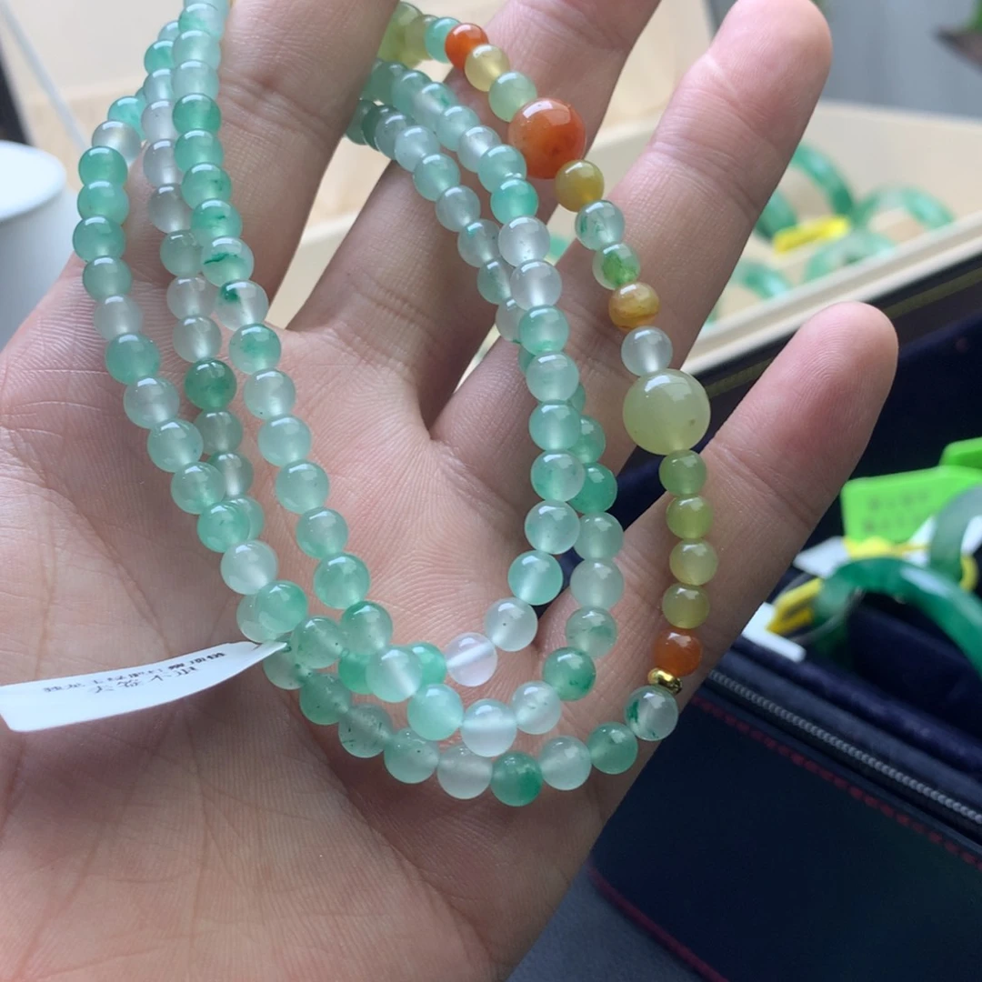 石英质玉手镯未镶嵌猪***享非洲翠项链