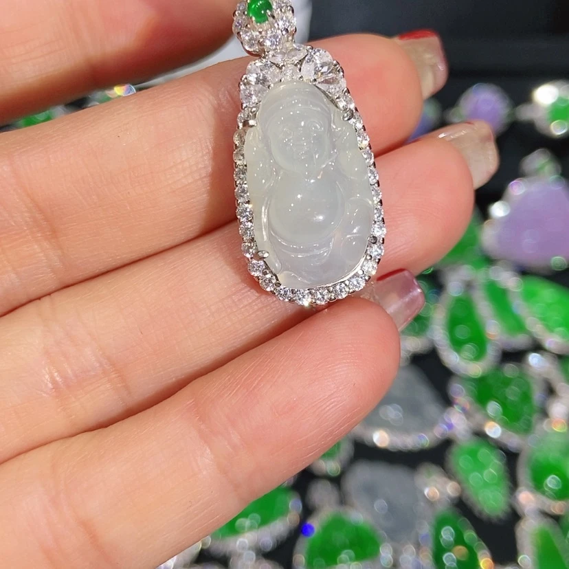 【闪购商品】翡翠颈饰未镶嵌天然翡翠