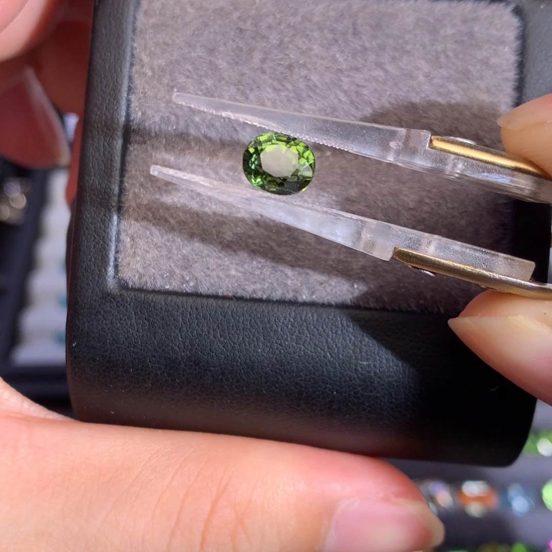 珠宝奇石未镶嵌碧玺1.73ct