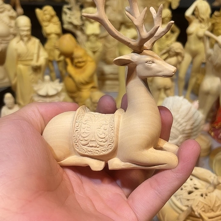 黄杨木黄杨木梅花鹿