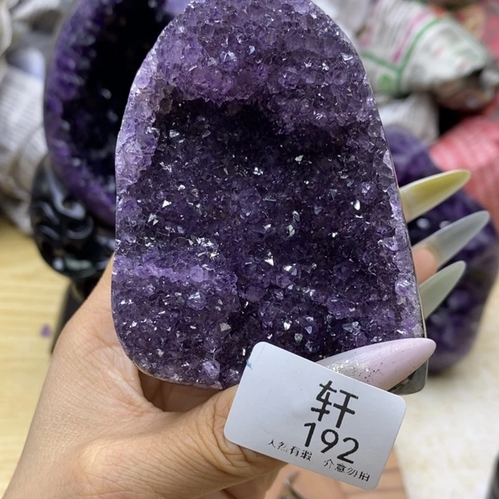 未镶嵌紫晶大型摆件（非配饰）