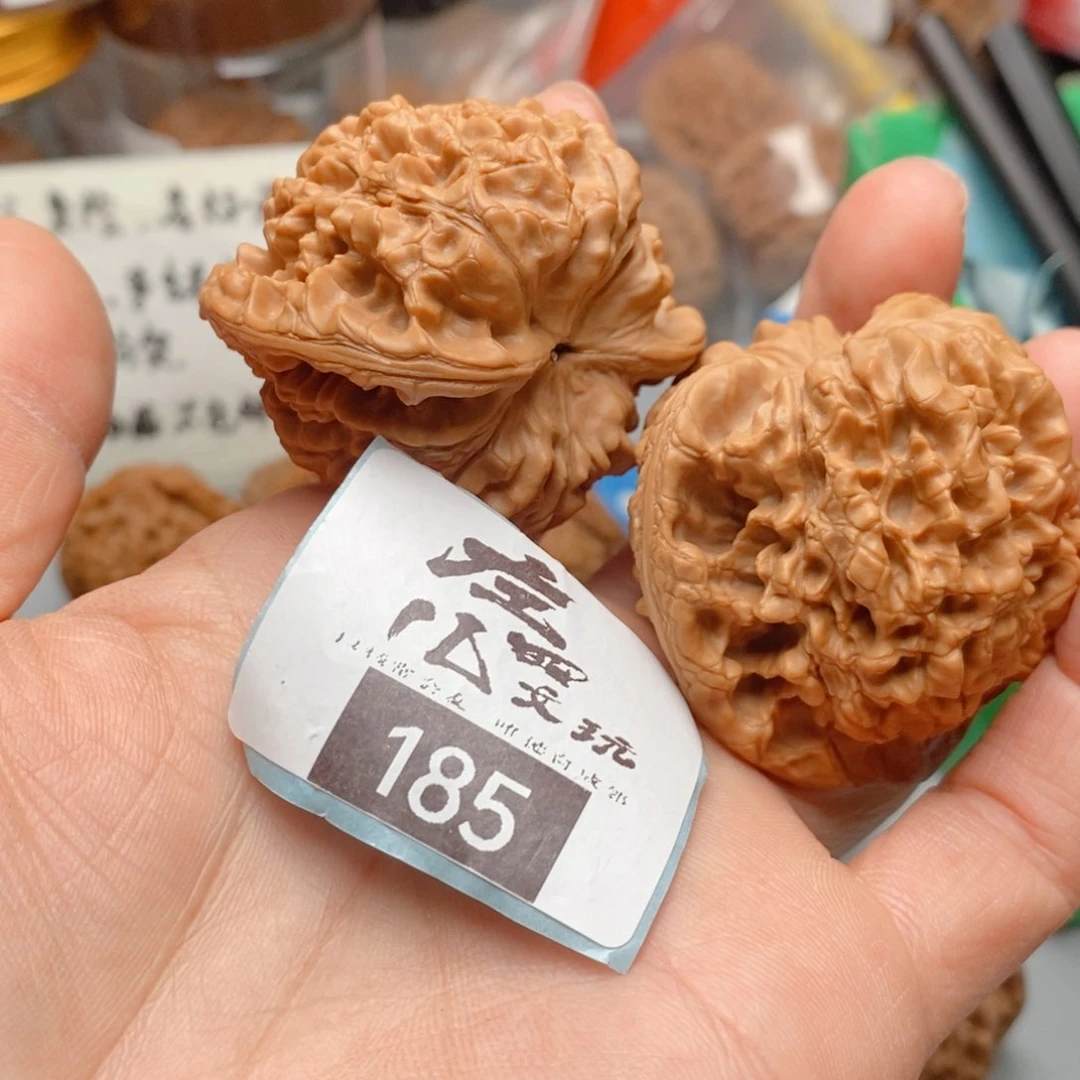 文玩核桃吊坠核桃