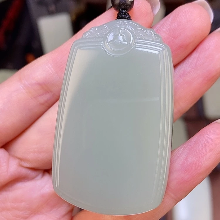 【闪购商品】颈饰未镶嵌和田玉