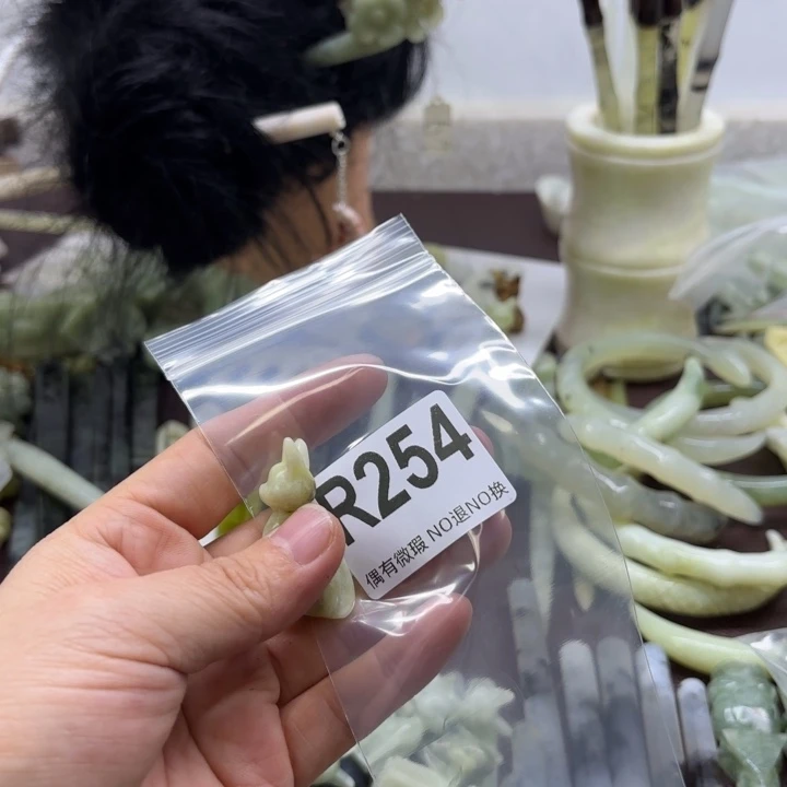 蛇纹石玉发饰合金?***?