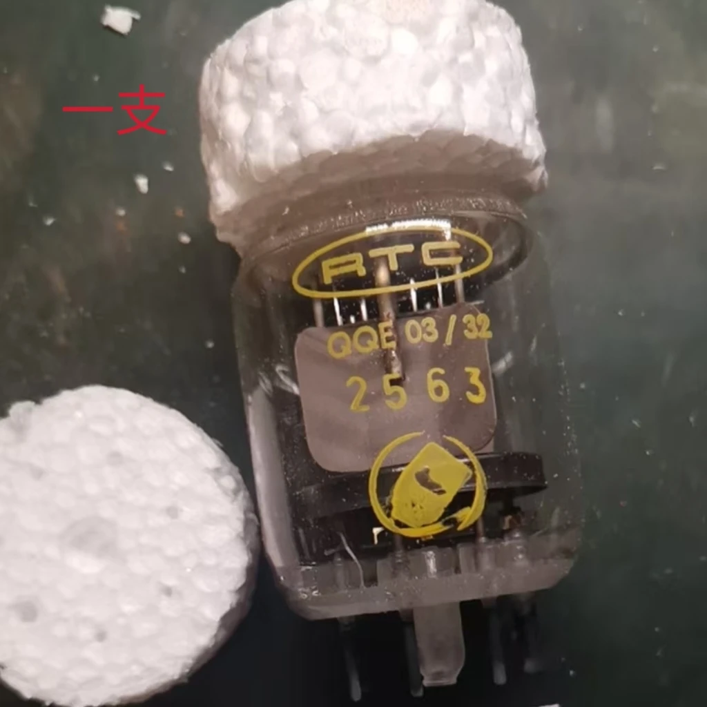 QQE03/32全新原装早期进口卤坞灯