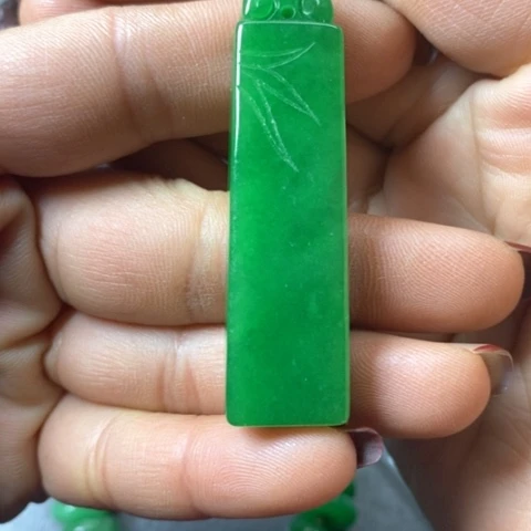 白玉菩提吊坠行**水摆件