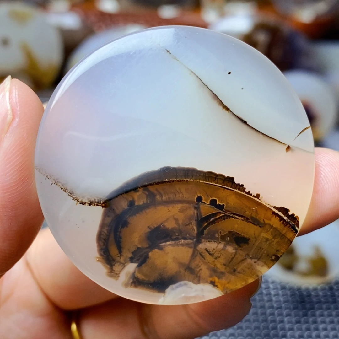 玛瑙/玉髓未镶嵌珠宝半成品