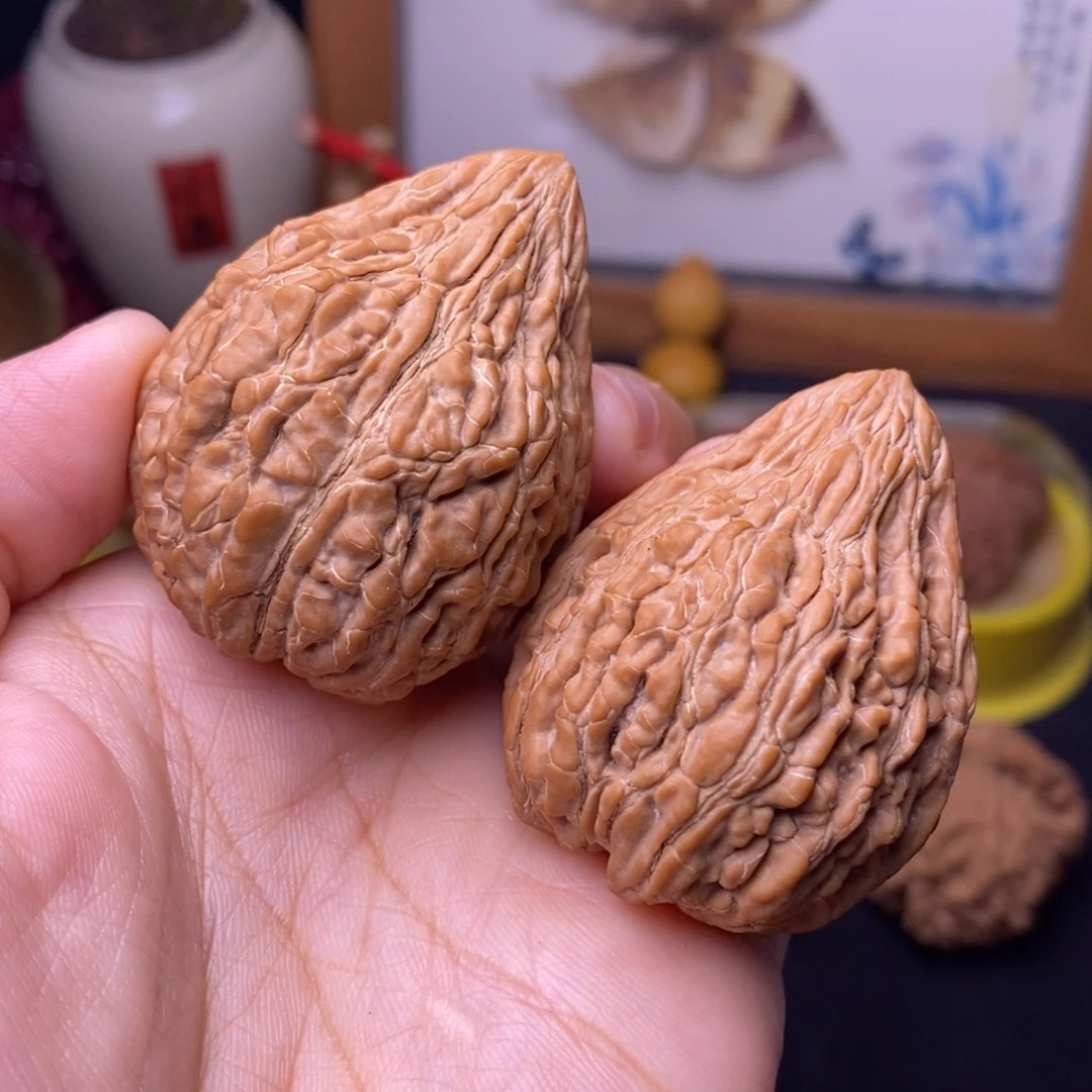 丢***兔文玩核桃把件37坐佛