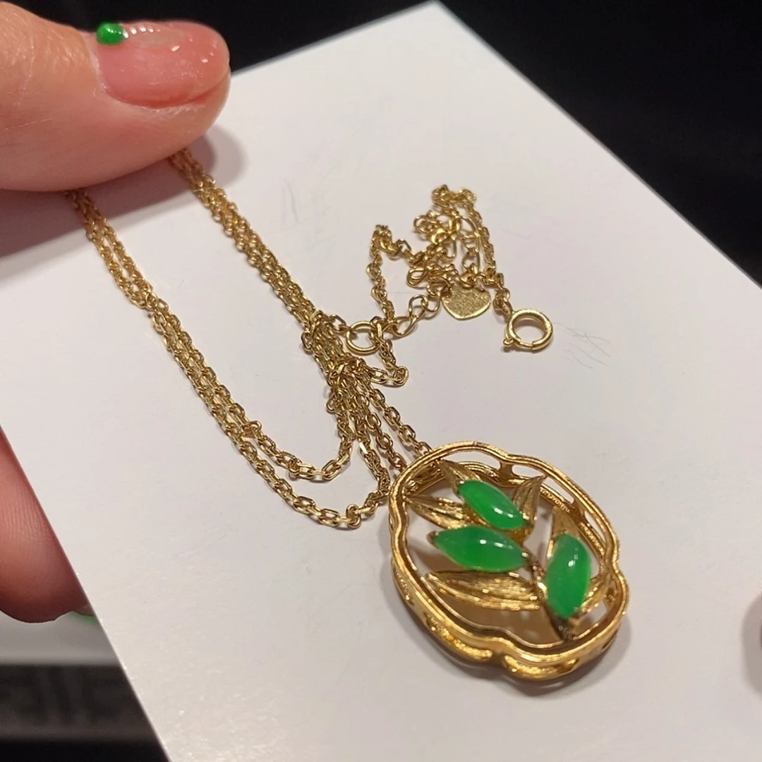【闪购商品】翡翠颈饰18K金镶嵌吊坠