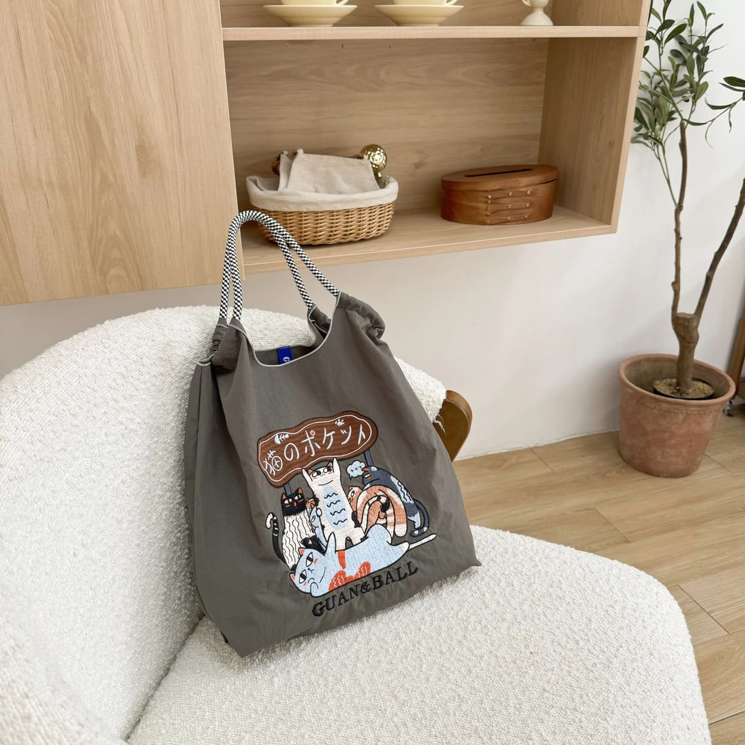 日系ball china尼龙【幸福猫】刺绣包包时尚百搭小众大容量单肩购物