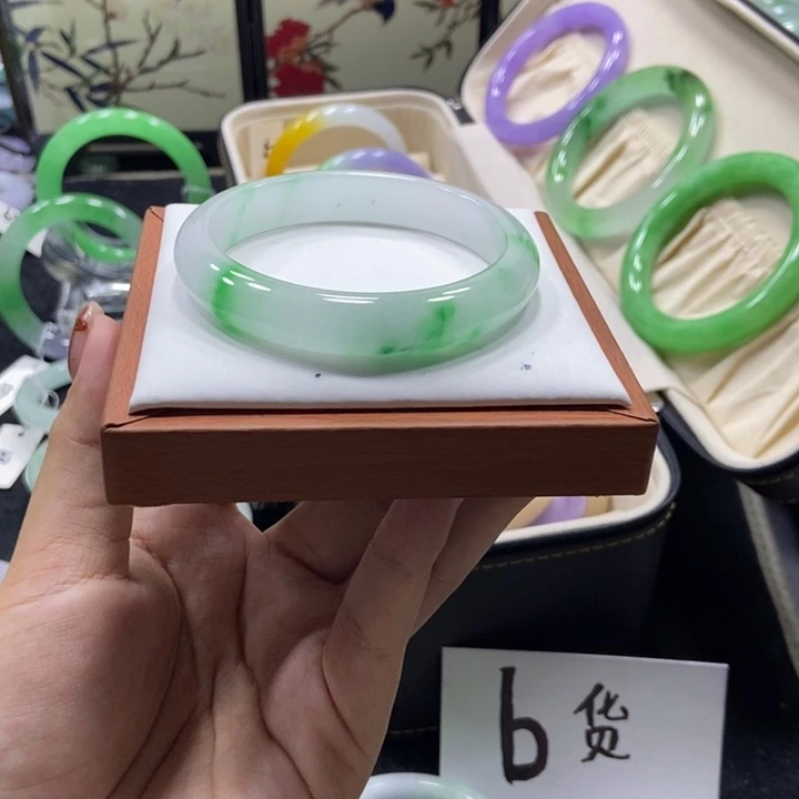 梦****非金属57/58手镯圈口