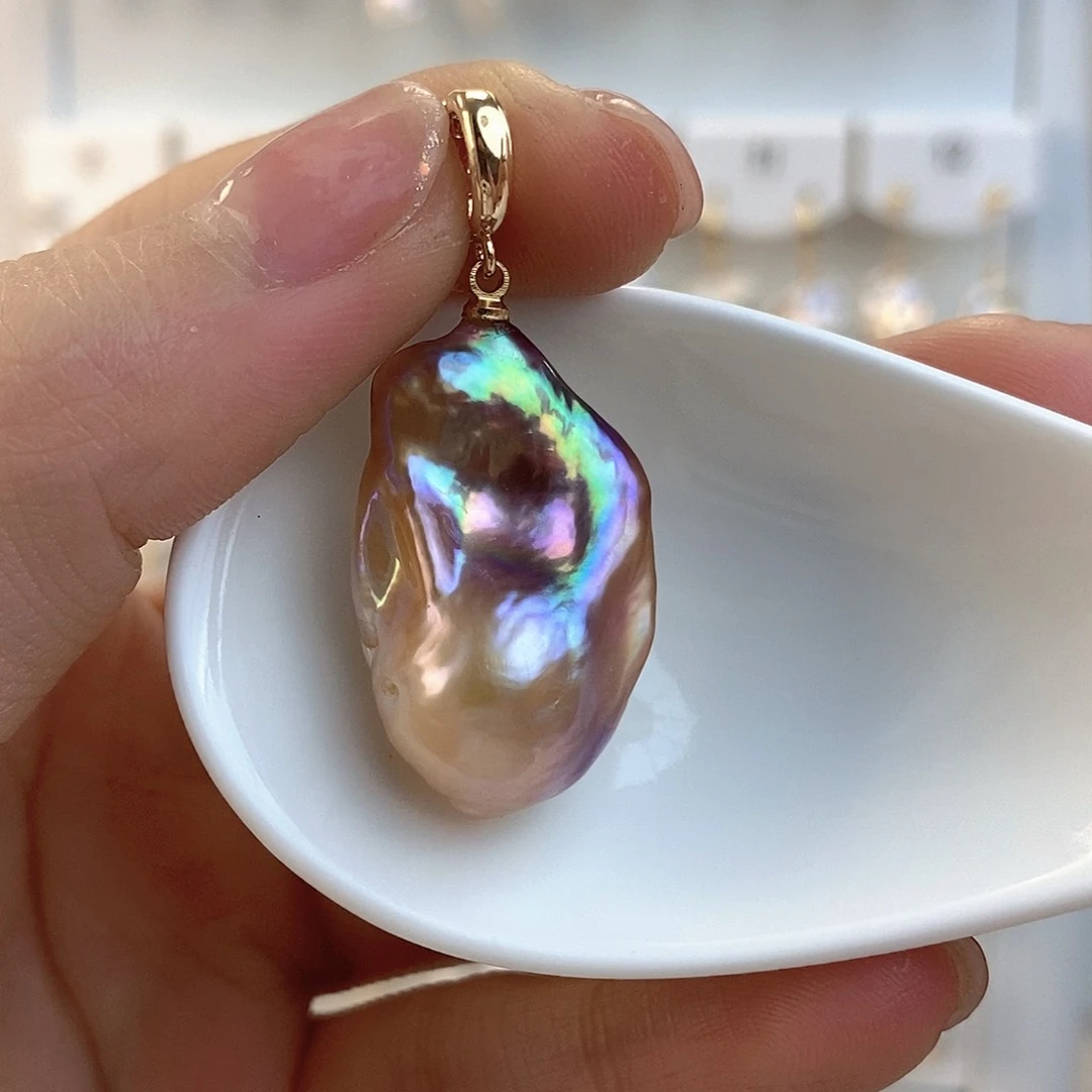 淡水珍珠颈饰合金