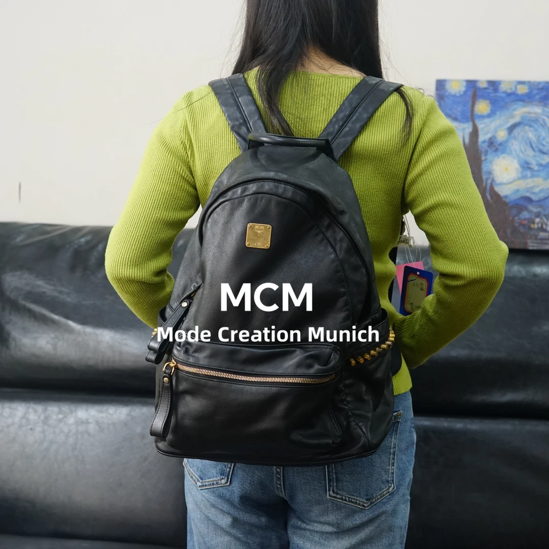 95新 MCM 黑色双肩包/ZT01227023/7023