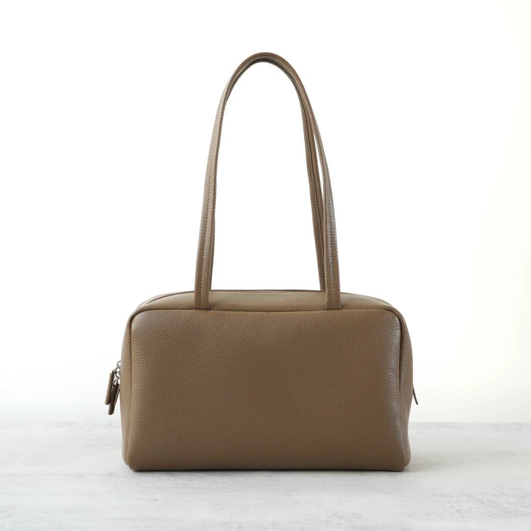 YOYO【TR-Astra保龄球】进口摔纹牛皮 内羊皮极简手提腋下单肩女包