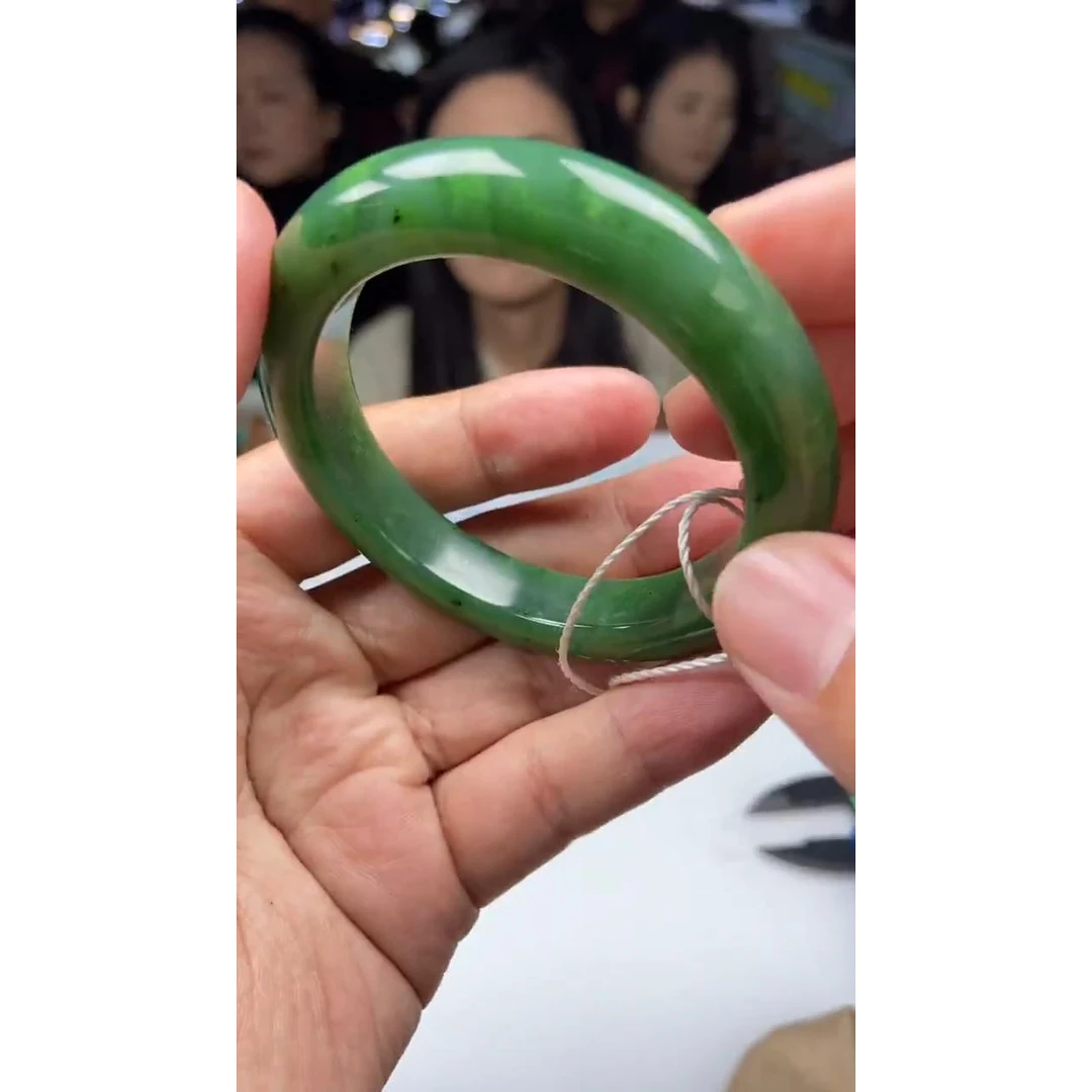 天然和田玉手镯（拍一发一）（圈口52-62）yy2303-126