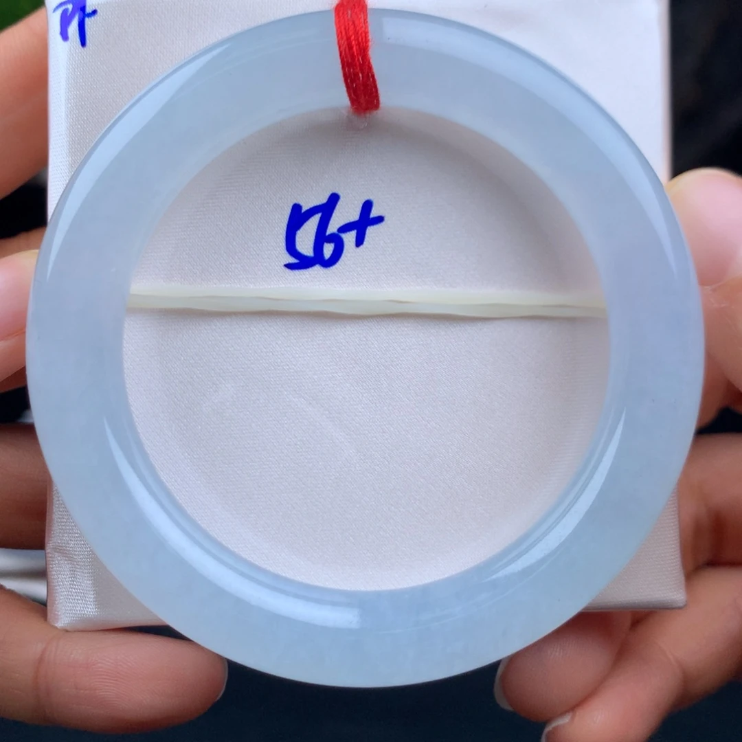 翡翠未镶嵌手镯胖圆