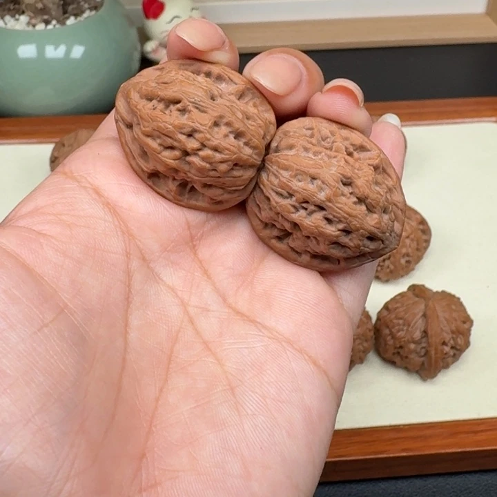 把件文玩核桃全品野生小手捻30