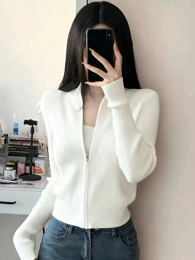 Z369白色毛衣针织开衫外套女秋冬新款温柔风外穿拉链通勤打底上衣