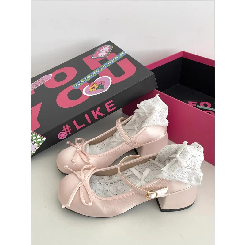 韩版百搭蝴蝶结芭蕾单鞋女2025春夏新款伴娘鞋粗跟浅口晚风温柔鞋