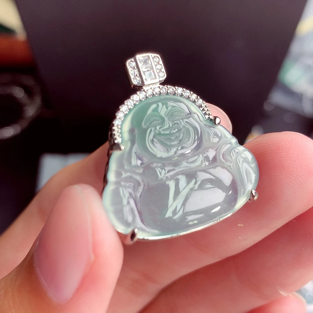 翡翠未镶嵌颈饰挂件