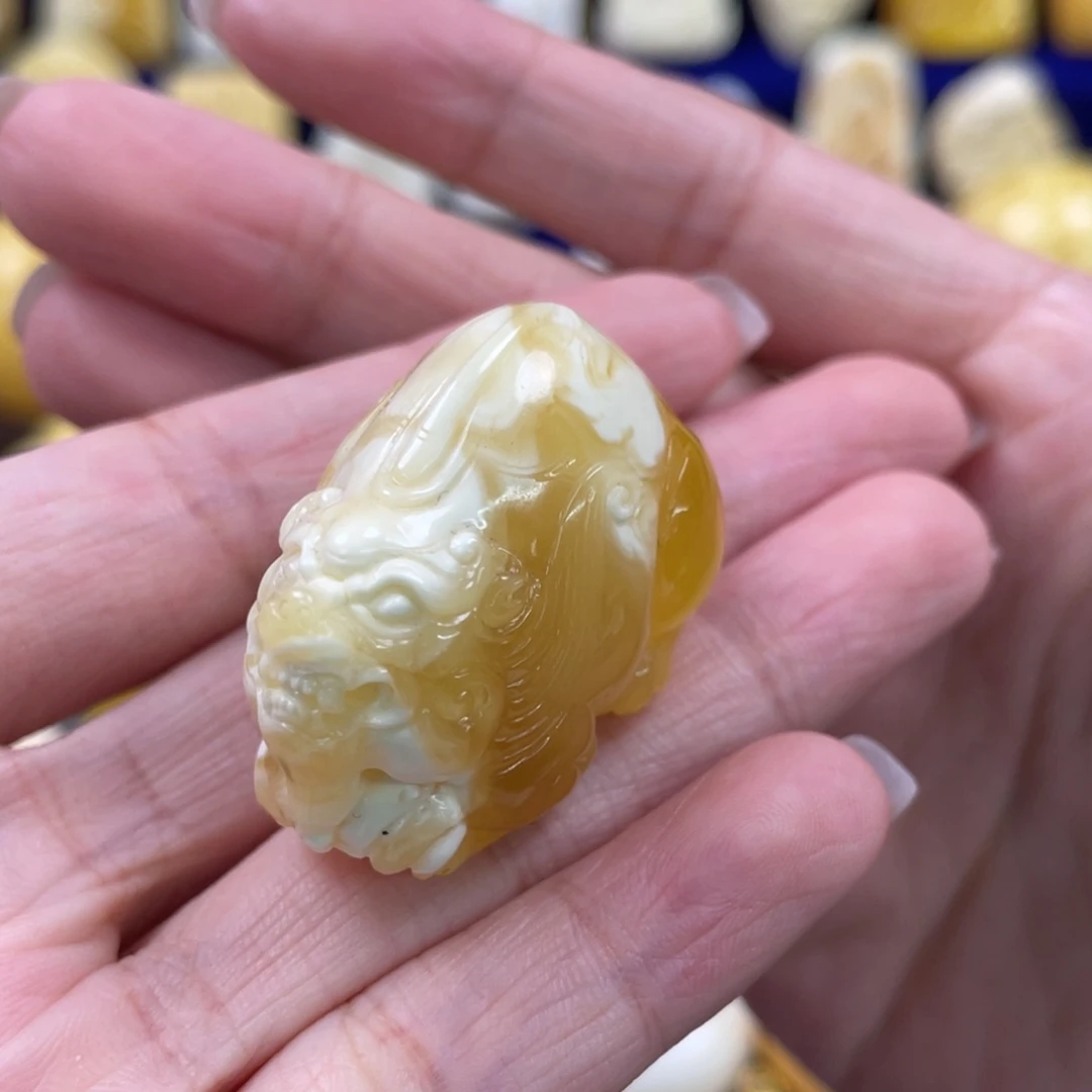 裸石蜜蜡未镶嵌琥珀蜜蜡貔貅吊坠