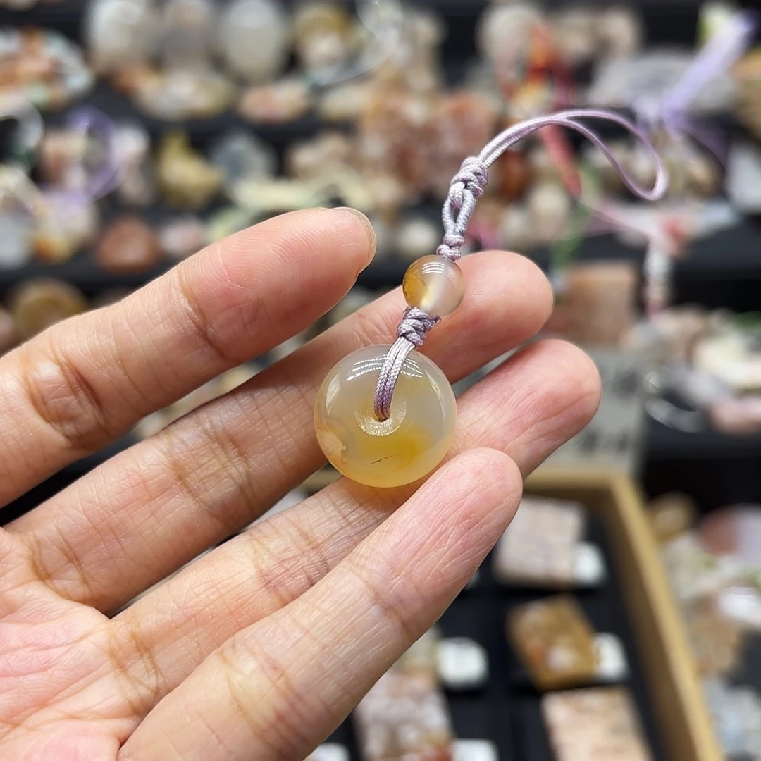玛瑙/玉髓未镶嵌颈饰小平安扣可挑选