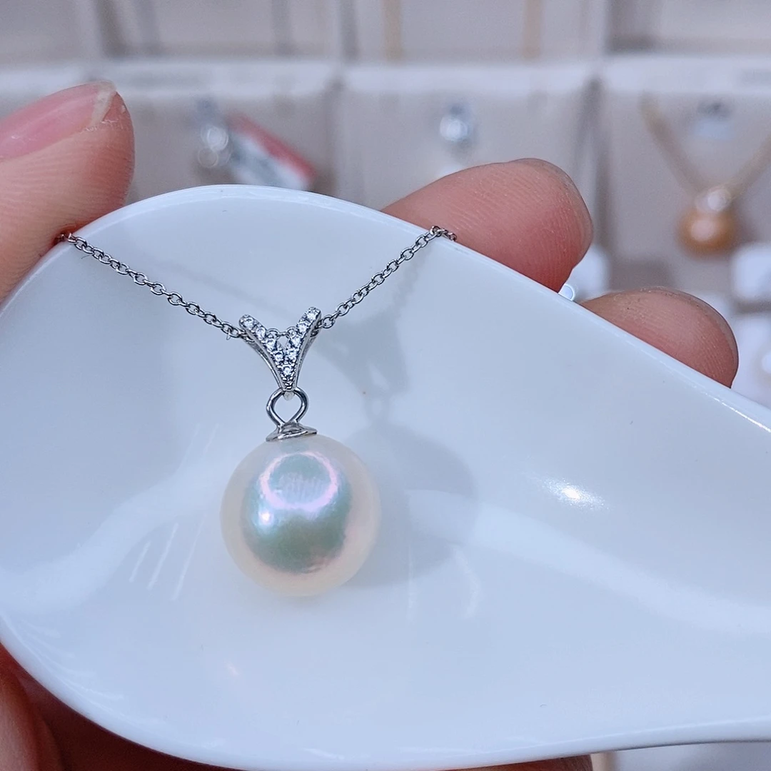 颈饰银S925镶嵌淡水珍珠