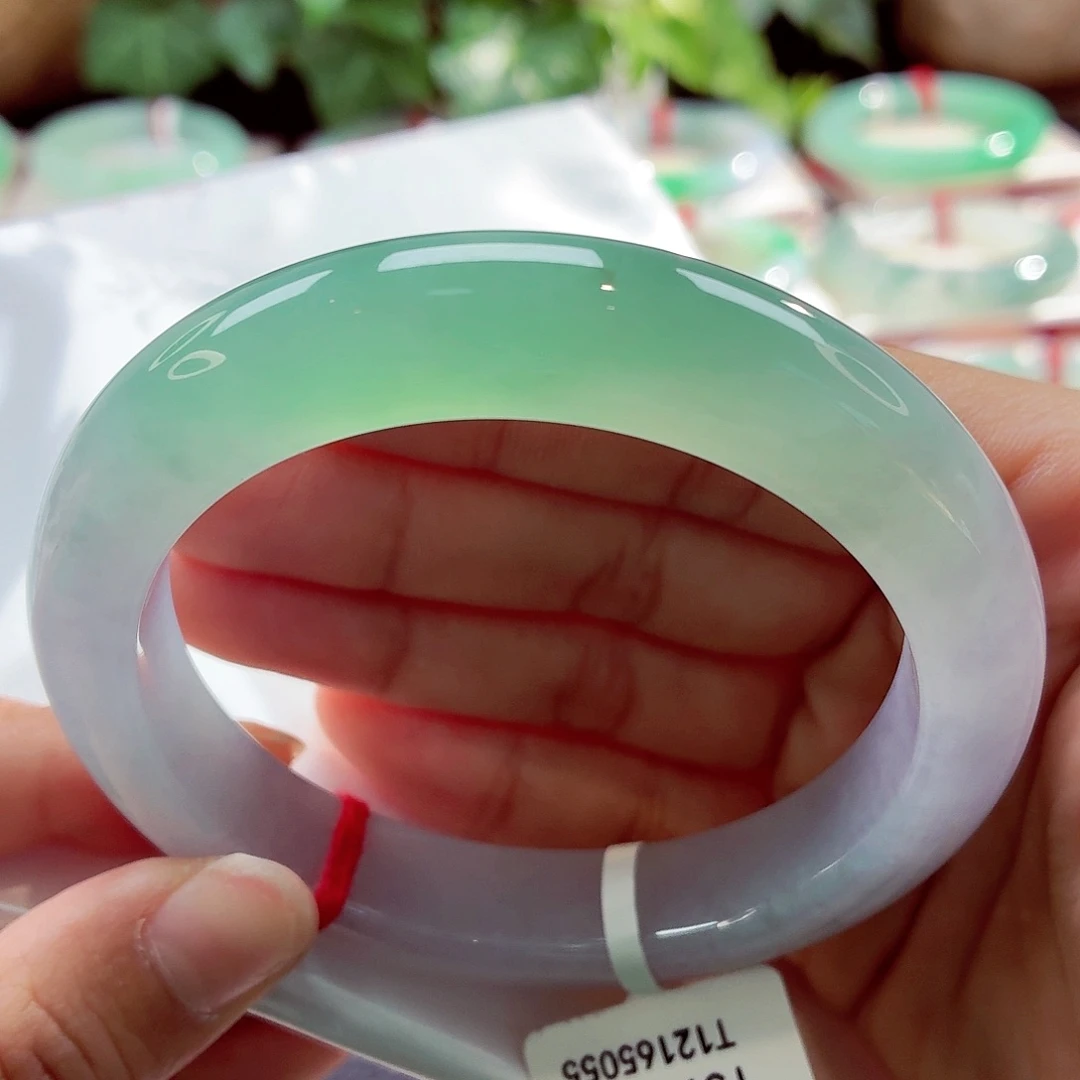 翡翠未镶嵌手镯半山水冰春彩68-21