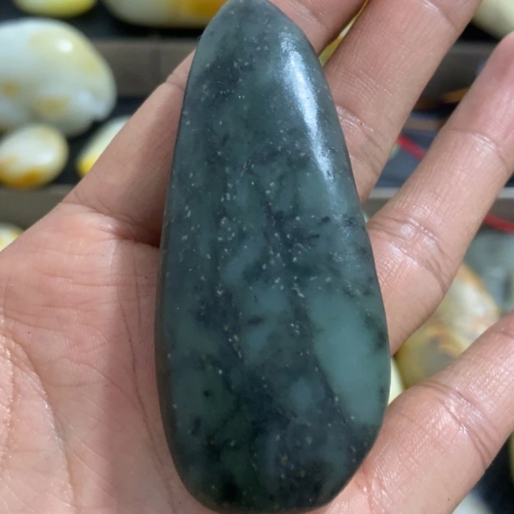和田玉（糖玉）未镶嵌挂件31