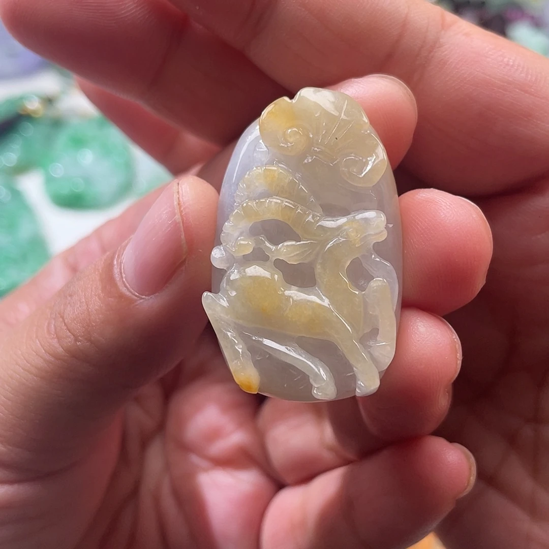 翡翠未镶嵌颈饰翡玉缘翡翠
