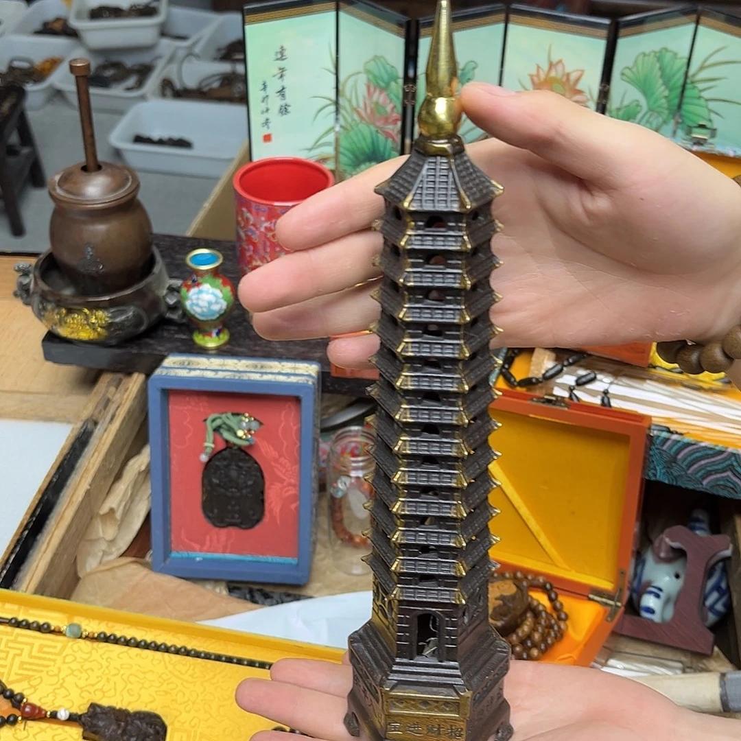 大叶紫檀（黑酸枝木类）